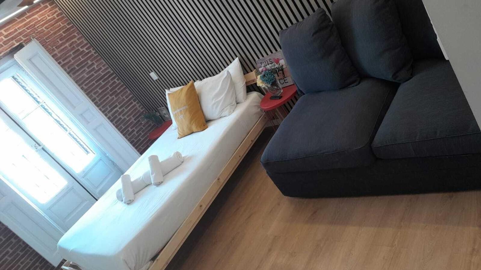 Apartamentos Preciados Мадрид Номер фото