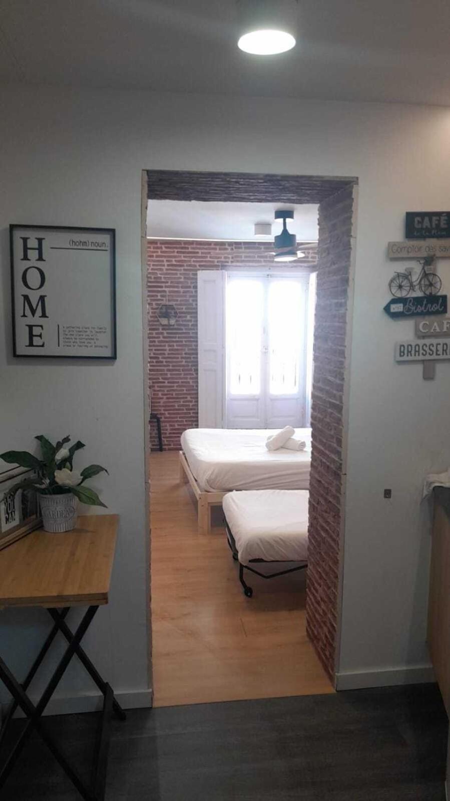 Apartamentos Preciados Мадрид Номер фото