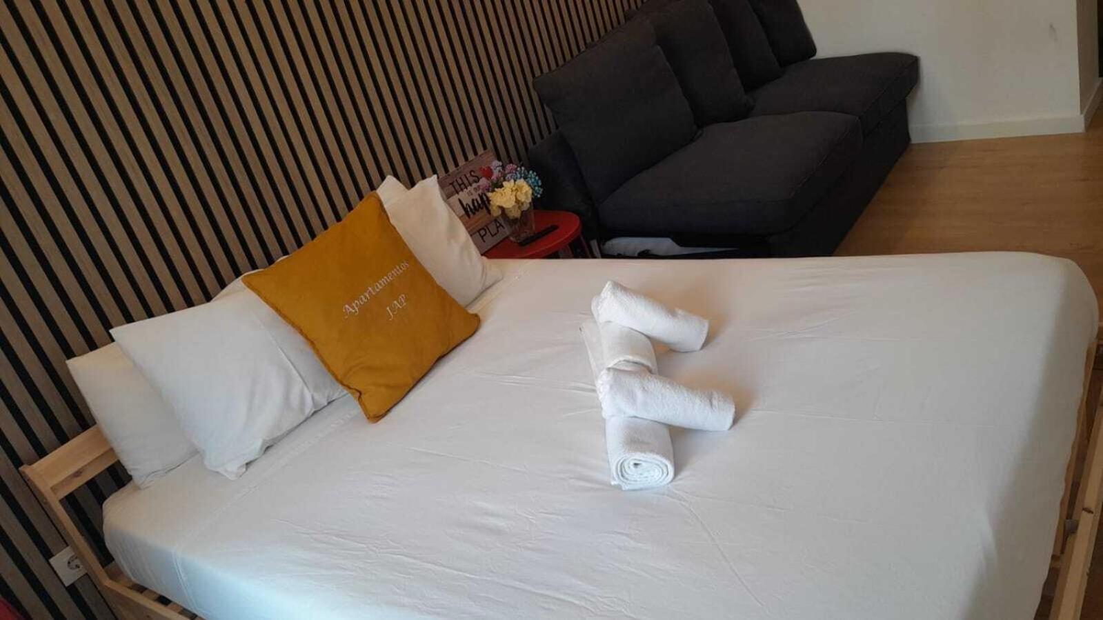 Apartamentos Preciados Мадрид Номер фото