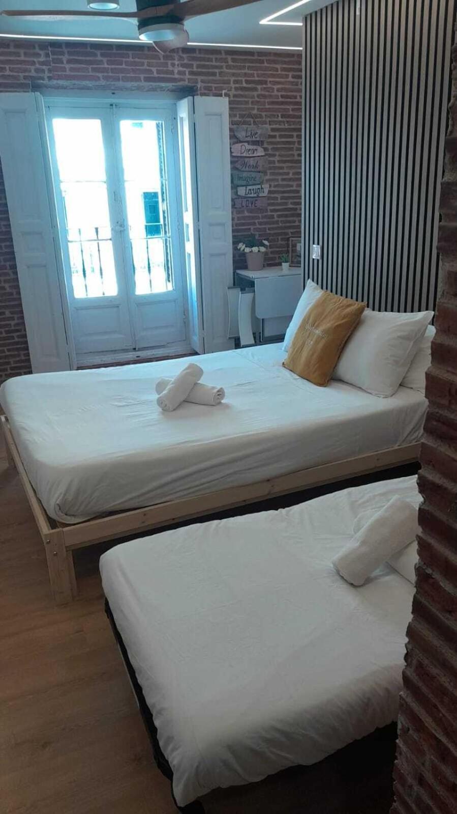 Apartamentos Preciados Мадрид Номер фото